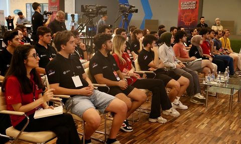 Kocaeli'de TEKNOFEST Kuantum Teknolojileri Yarışması Finali