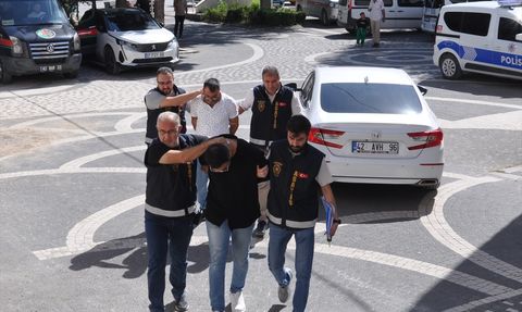 Konya'da Sahte Altın Satışı İddiasıyla İki Gözaltı