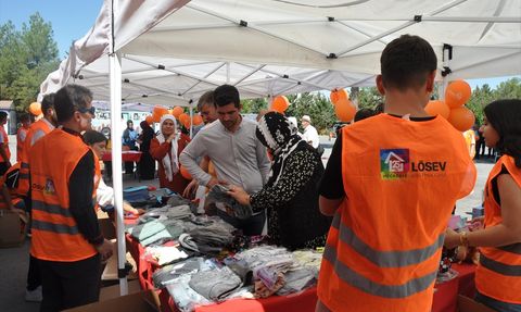 LÖSEV'in İyilik Tırı Mardin'de