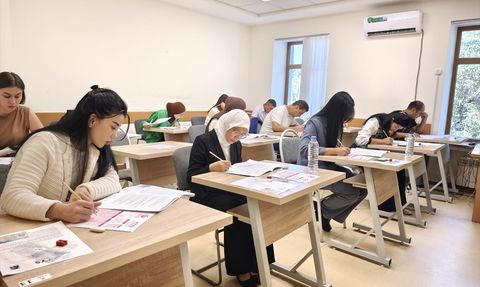 Özbekistan'da Türkçe Yeterlik Sınavı'na Yoğun İlgi
