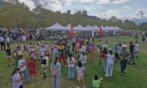 Samsun'da Renkli Uçurtma Şenliği Gerçekleşti