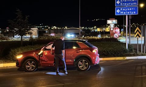 Sivas'ta Motosiklet Kazası: Bir Yaralı