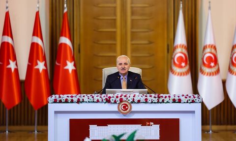 TBMM Başkanı Kurtulmuş'tan Barış Vurgusu