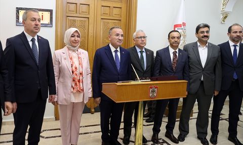 TBMM Başkanvekili Bekir Bozdağ Sivas'ta Ziyaretler Gerçekleştirdi