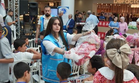 Türkiye Diyanet Vakfı'ndan Kerkük'te Yetim Çocuklar İçin Festival