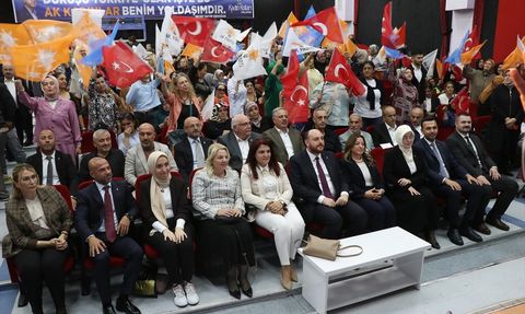 Yalova'da AK Parti Kadın Kolları Meclisi Toplantısı
