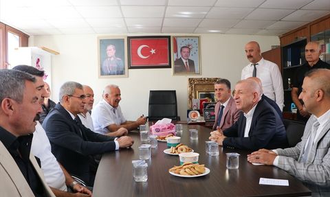 Zafer Partisi Genel Başkanı Ümit Özdağ Kilis'te Ziyaretler Gerçekleştirdi