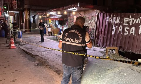 Adana'da Çay Ocağına Silahlı Saldırı: Şüpheli Yakalandı