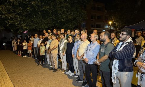 Adana'da Küresel Sumud Filosu'na Yönelik Saldırı Protesto Edildi