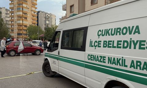 Adana'da Otomobilde Bulunan Ceset Üzerine Soruşturma Başlatıldı