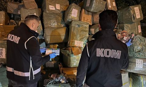 Ağrı'da Kaçakçılık Operasyonu: İki Şüpheli Tutuklandı