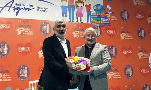 Ahmet Turgut Çorum'da 'Sumud Filosu' Söyleşisi Düzenledi