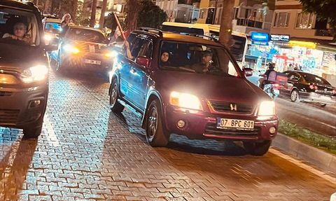 Alanya'da Off-Road Araçlarıyla Gazze'ye Destek Konvoyu Düzenlendi