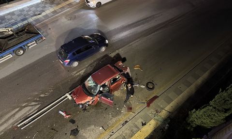 Ankara'da Köprüden Düşen Araç