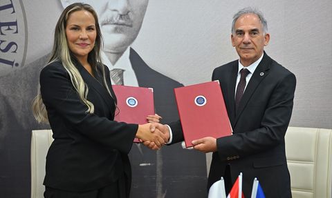 Ankara Üniversitesi ve ArsaVev'den Akademik İşbirliği Protokolü