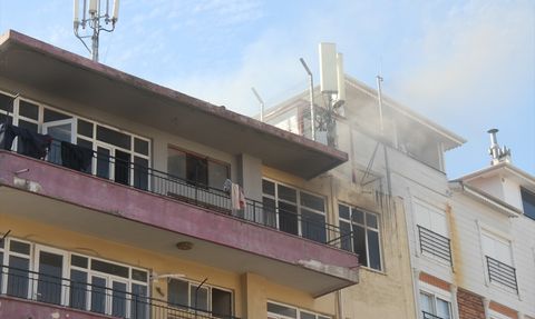 Antalya'da Yangın: Mahsur Kalan 5 Çocuk Kurtarıldı