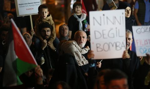 Aydın'da Filistin'e Destek Yürüyüşü Düzenlendi