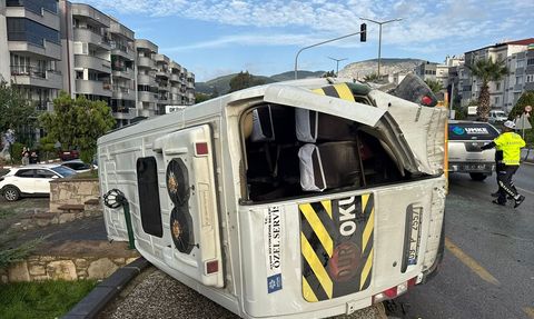 Aydın'da Minibüs Çarpışması: 6 Yaralı