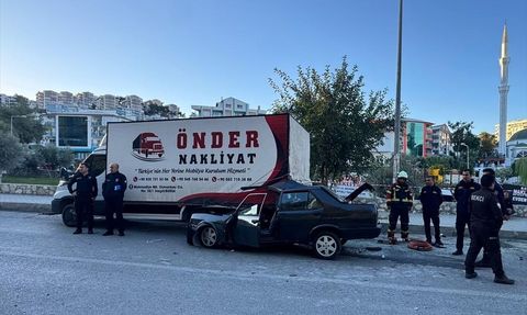 Aydın'da Trafik Kazası: 1 Ölü, 4 Yaralı