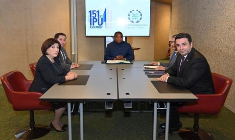 Azerbaycan ve Ermenistan Parlamentolarından Anlamlı Buluşma