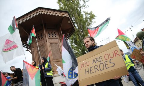 Bosna Hersek'te Filistin İçin Destek Yürüyüşü