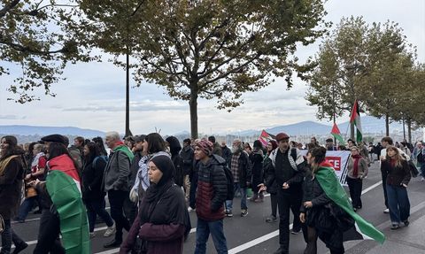 Cenevre'de Gazze İçin Yürüyüş: Soykırıma Dur Dedi