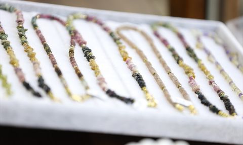 Cengiz Taşdöğen: Yüzüğüyle Doğal Taşlara Hayat Veren Usta