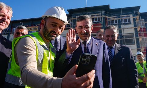 Cevdet Yılmaz'dan Bingöl'de Yapay Zeka ve Turizm Açıklamaları