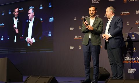 Cumhurbaşkanı Erdoğan, AK Parti İstanbul Kampına Telefonla Bağlandı