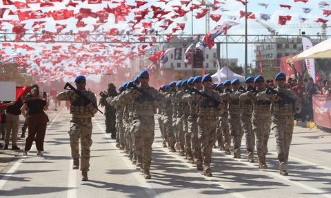 Cumhuriyet'in 102. Yıl Dönümü Törenlerle Kutlandı