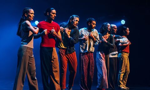 Deliriyum'un Modern Dans Performansı AKM'de Sanatseverlerle Buluştu