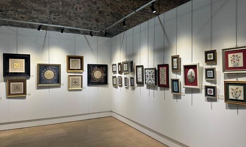 Devr-i Tezyin Tezhip-Çini Sergisi Sanatseverlerle Buluştu