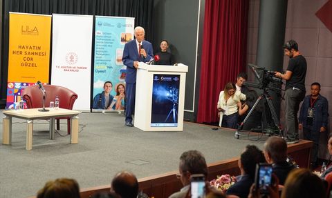 Diyarbakır'da 3. Uluslararası Dicle Belgesel ve Kısa Film Festivali Açıldı