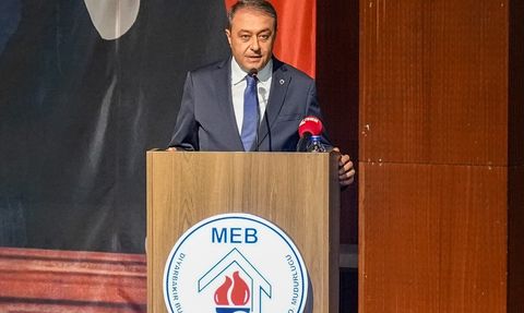 Diyarbakır'da Kadın Erkek Fırsat Eşitliği Çalıştayı Gerçekleşti