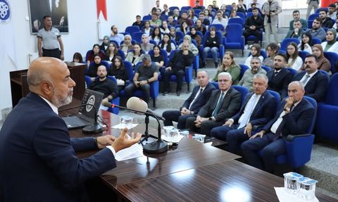 Erzincan Binali Yıldırım Üniversitesi'nde Filistin Konulu Açılış Dersi