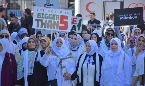 Erzurum ve Çevresindeki Kadınlardan Gazze'ye Destek Protestosu