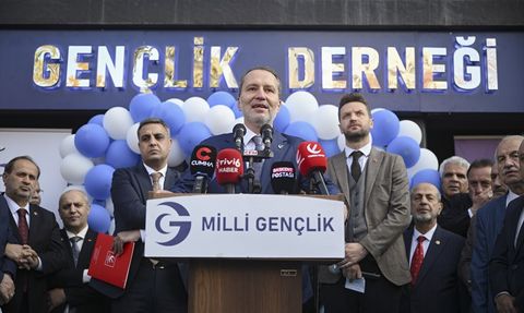 Fatih Erbakan'dan Yeni Nesil İçin Önemli Mesajlar