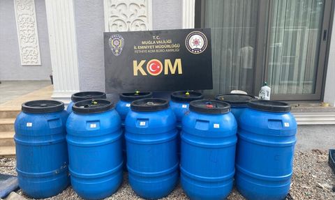 Fethiye'de Kaçak İçki Operasyonu