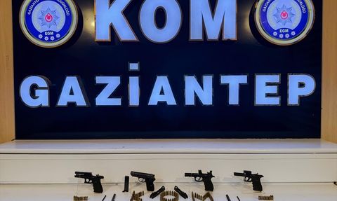 Gaziantep'te Silah Kaçakçılığı Operasyonu: 2 Şüpheli Yakalandı