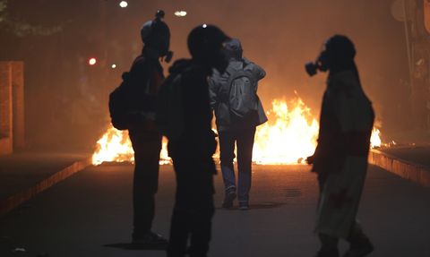 Gürcistan'da Protesto Gösterisinde Arbede: 21 Polis ve 6 Gösterici Yaralı