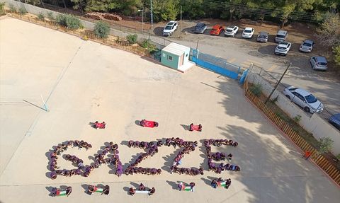 Hatay'da Öğrencilerden Filistin'e Destek: 'Gazze' İle Koreografi