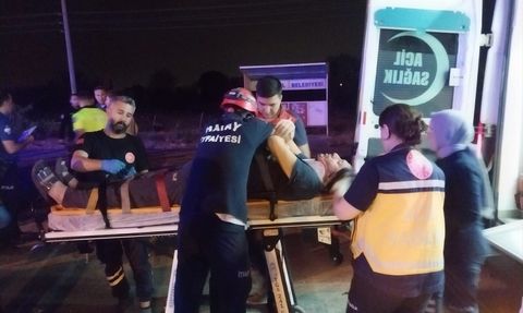Hatay'da Trafik Kazası: 6 Yaralı