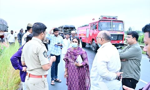 Hindistan'da Otobüs Kazası: 20 Kayıp