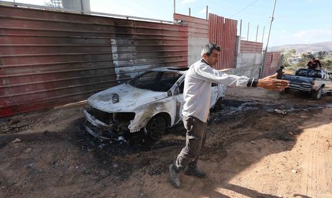 İsrail Ordusu Batı Şeria'da Filistinlilere Saldırdı