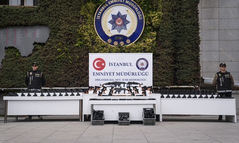 İstanbul'da Suç Örgütlerine Yönelik Operasyonlar: 94 Tutuklama