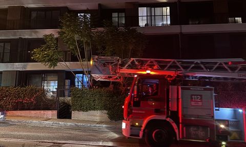 İzmir Gaziemir'de Apartman Dairesinde Yangın Kontrol Altına Alındı