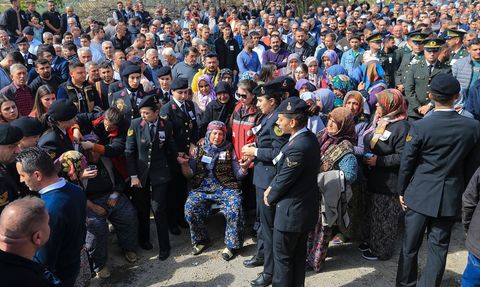 Manisa'da Şehit Jandarma Astsubay Hakkı Eryılmaz Son Yolculuğuna Uğurlandı