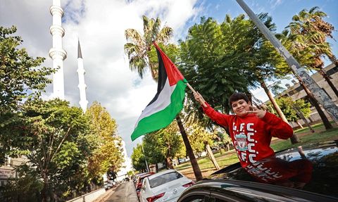 Mersin'de Filistin İçin Büyük Özgürlük Konvoyu Gerçekleştirildi