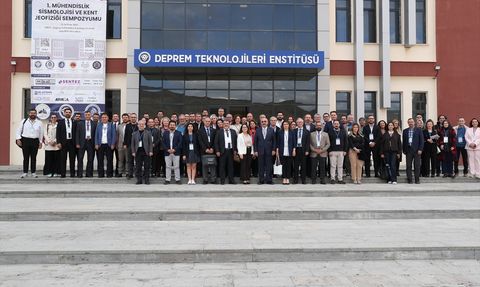Mühendislik Sismolojisi ve Kent Jeofiziği Sempozyumu Erzincan'da Başladı