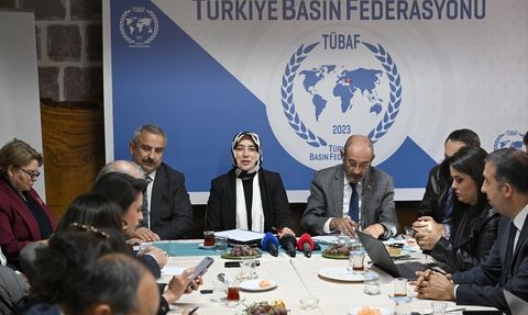 Özlem Zengin Yeni Anayasa ve Ekonomi Üzerine Açıklamalarda Bulundu